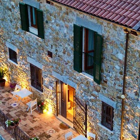 La Riggiola Bed and Breakfast Σαλέρνο Εξωτερικό φωτογραφία