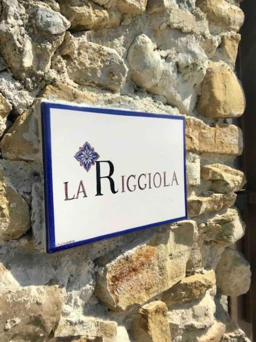 La Riggiola Bed and Breakfast Σαλέρνο Εξωτερικό φωτογραφία